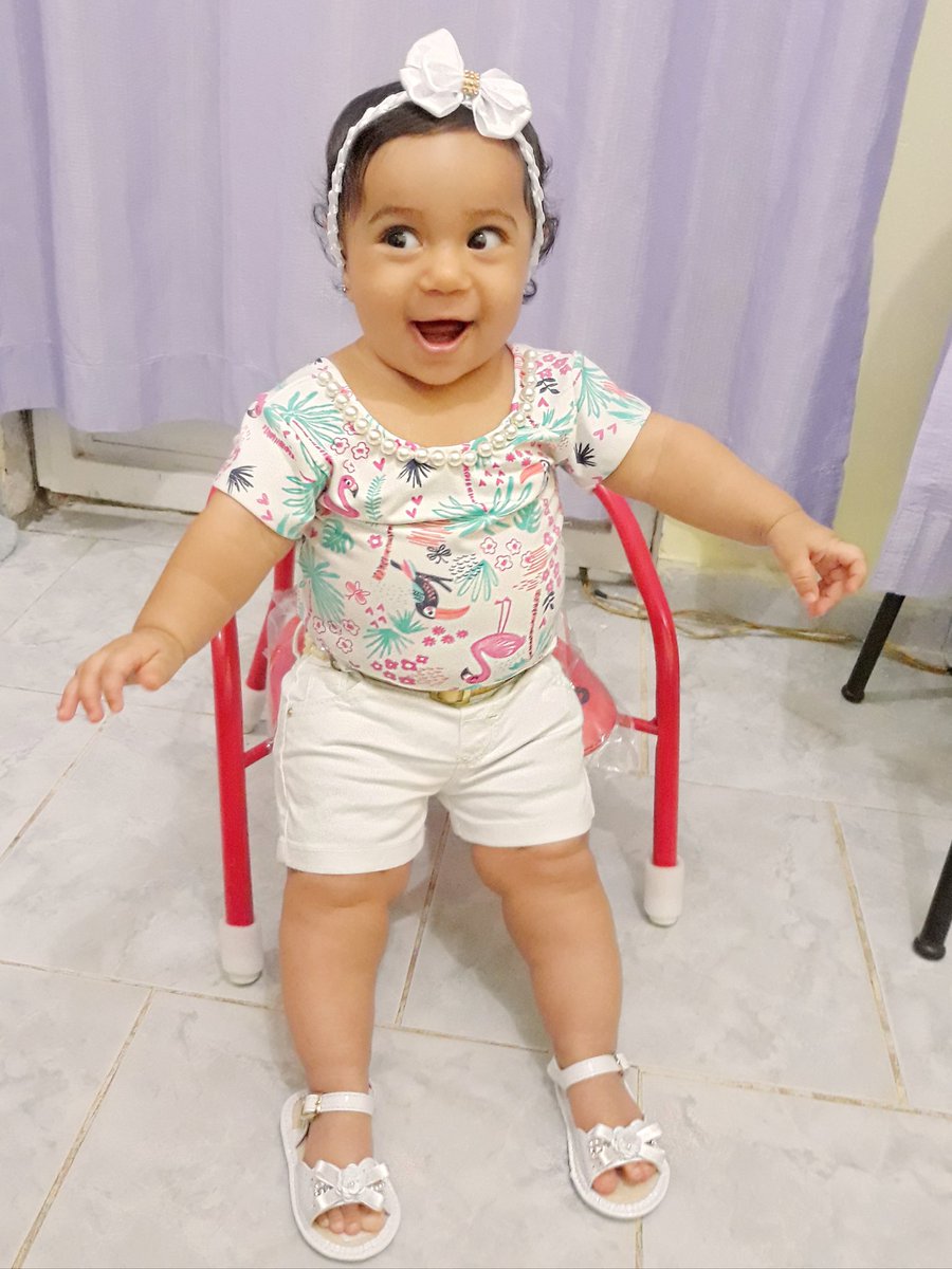 Karenn_Goomes's tweet photo. Minha bebê está completando 8 meses e eu sou mto grata por cada dia que eu tenho em meus braços, eu te amo mais que tudo nessa vida filha ❤🥰😍😍😍 https://t.co/XDl7A0aec5
