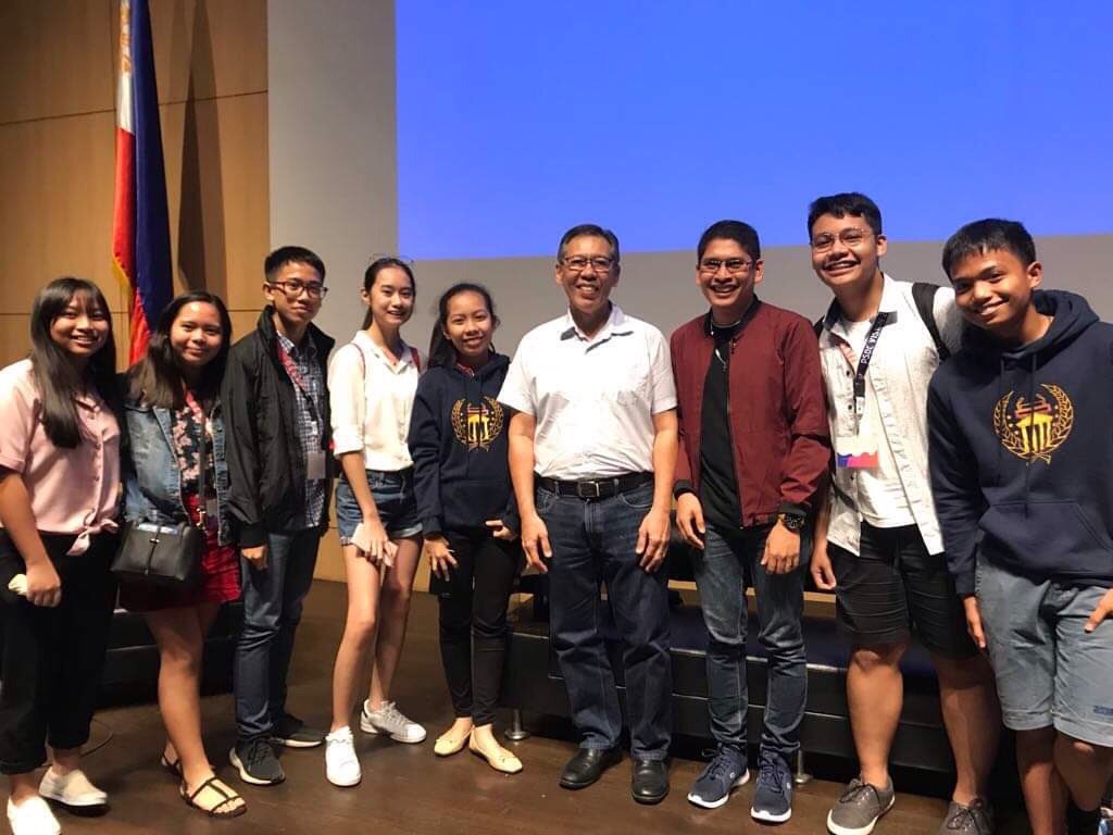 adnujhsds's tweet photo. day 1 done! AMDG! 💙💛

#LabanBicol https://t.co/JYBO9wnzbv