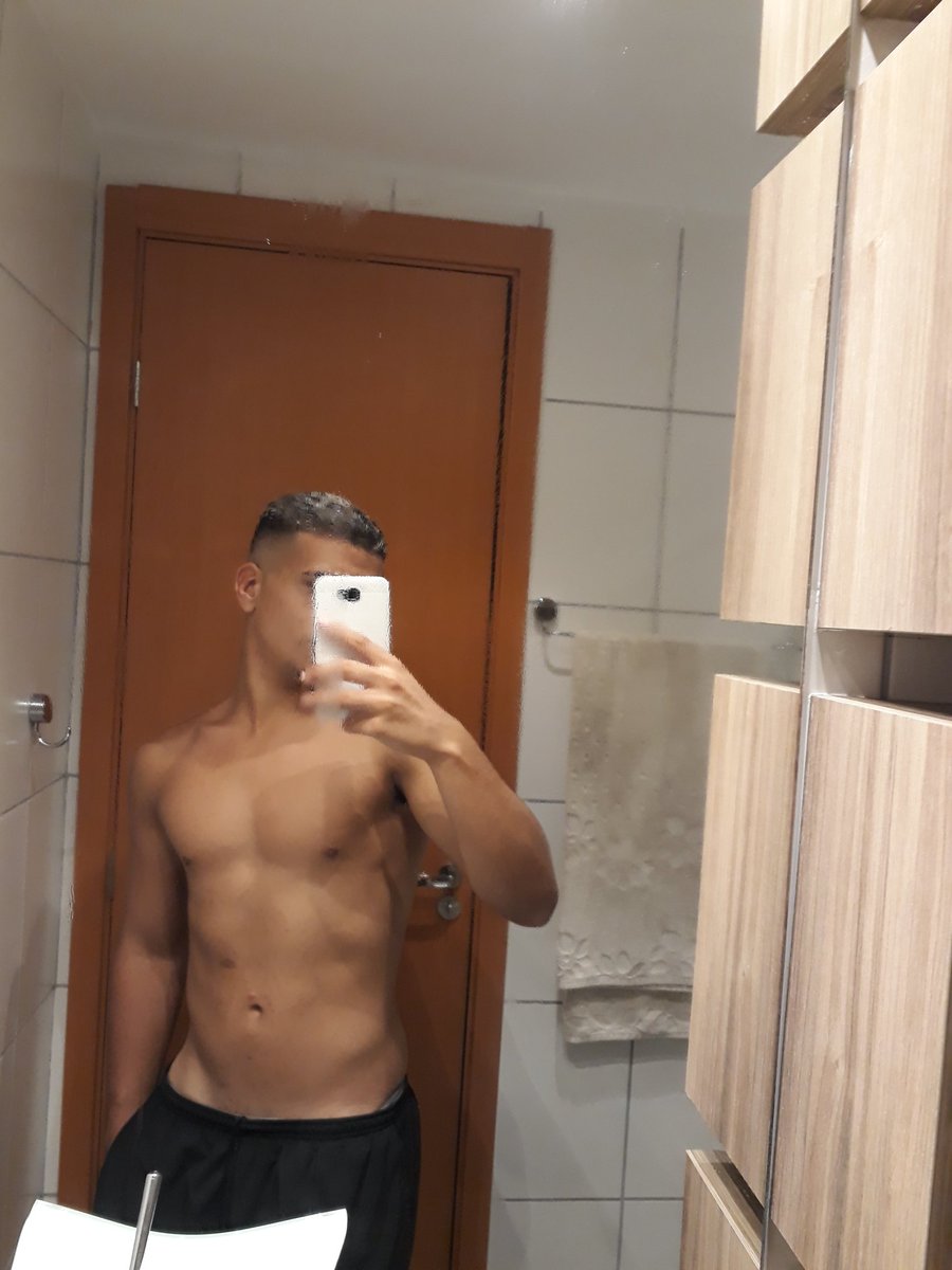 Ryan_CRF71's tweet photo. 👀 e 🤤 https://t.co/ti1R0C1zio