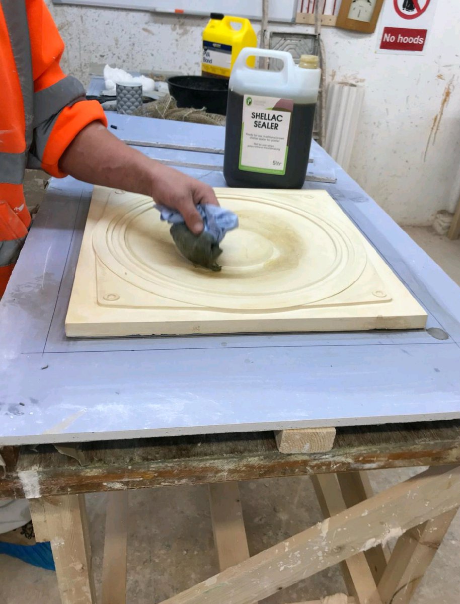 SN15_2DP's tweet photo. Spotted our Shellac Sealer and Silicone being used by a training college!
#industrialplasters #provenreliability #onestopshop #fibroussupplier #fibrousplasteringsupplies #silicone #shellacsealer https://t.co/0dAW1yvm7o