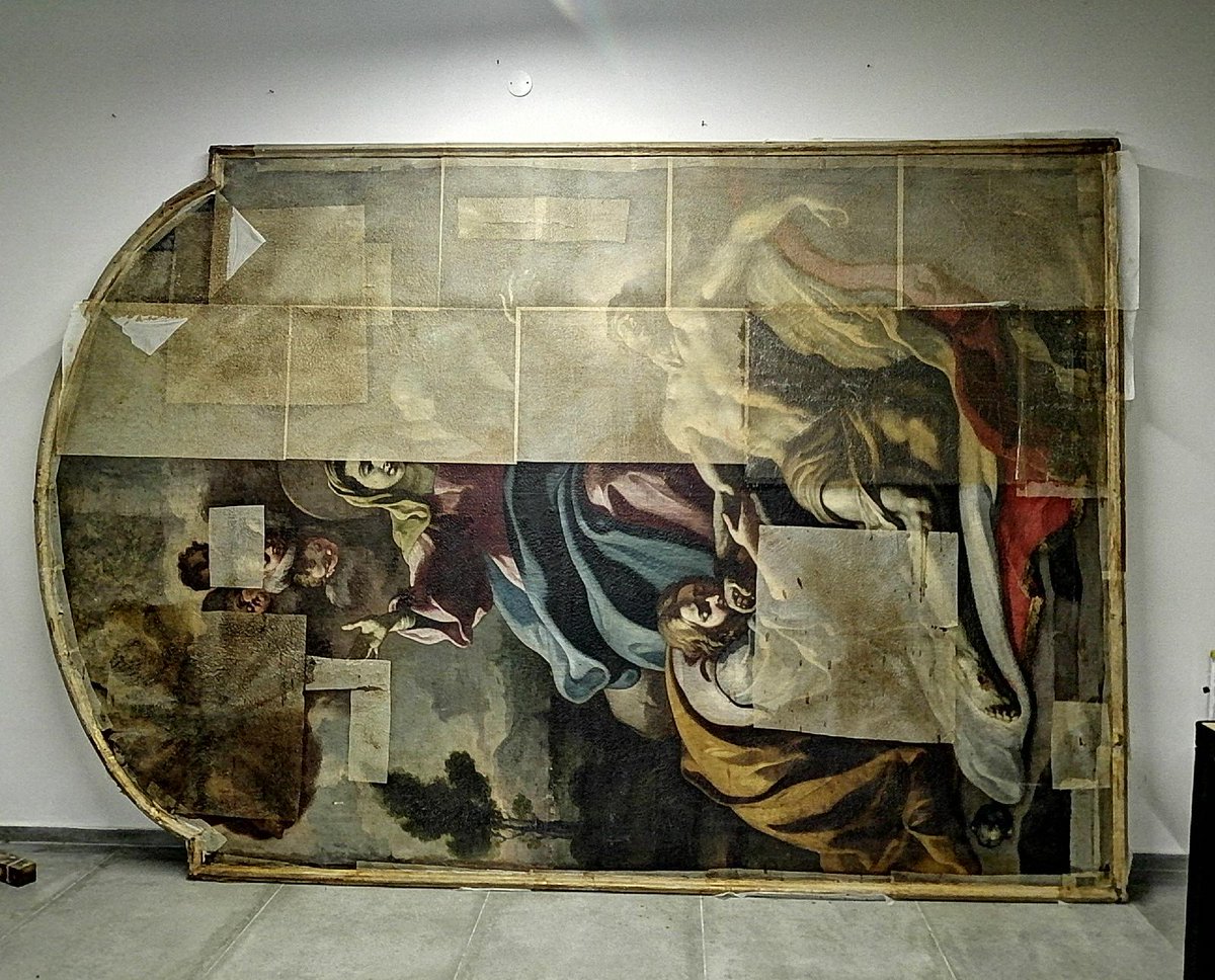 FondacoItalia's tweet photo. #Operatua
a #Foggia sono state realizzate le indagini al microscopio digitale e la velinatura totale della Pietà di Paolo De Maio della Cattedrale della Beata Vergine Maria Assunta in Cielo.
@coopalleanza #fondaco #fondaco_restauri #restauro https://t.co/OKu6CcpRWa