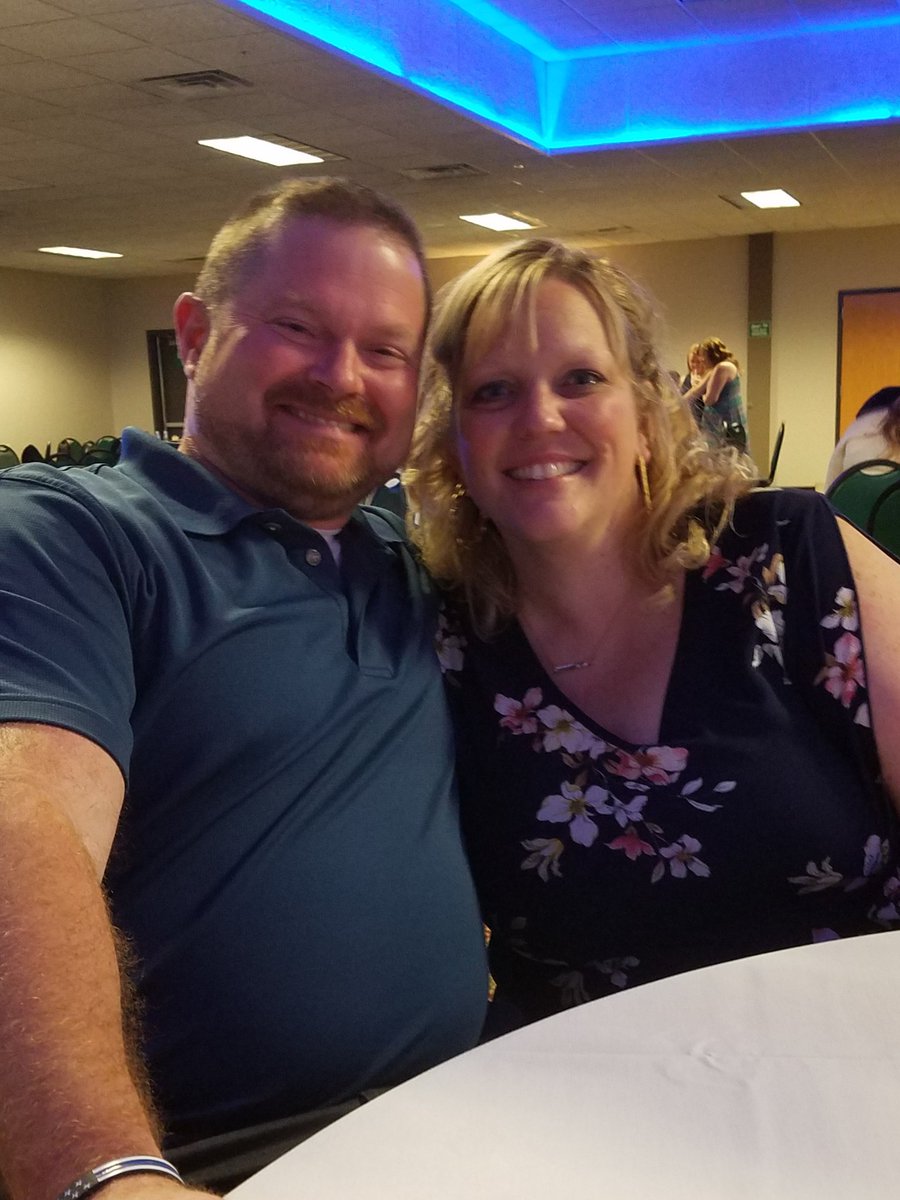 karlajerry76's tweet photo. Thank you to all law enforcement today but, especially to my favorite officer❤ https://t.co/chd95Dcjal