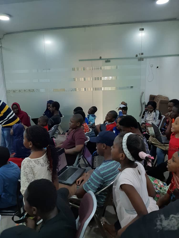 gominaololade's tweet image. #Digitalleaders @C4DLAfrica 
#CODE4D Bootcamp 2.0