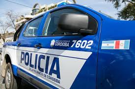 PoliciaCbaOf's tweet photo. #DttoIII. Bº Parque Atlántica. Tras un #PatrullajePreventivo, personal policial controló y aprehendió a un hombre mayor de edad que se conducía en una motocicleta. En el procedimiento se secuestró el rodado, ya que registraba pedido de secuestro de una Unidad Judicial. #DSZO https://t.co/S6kODGxvnU