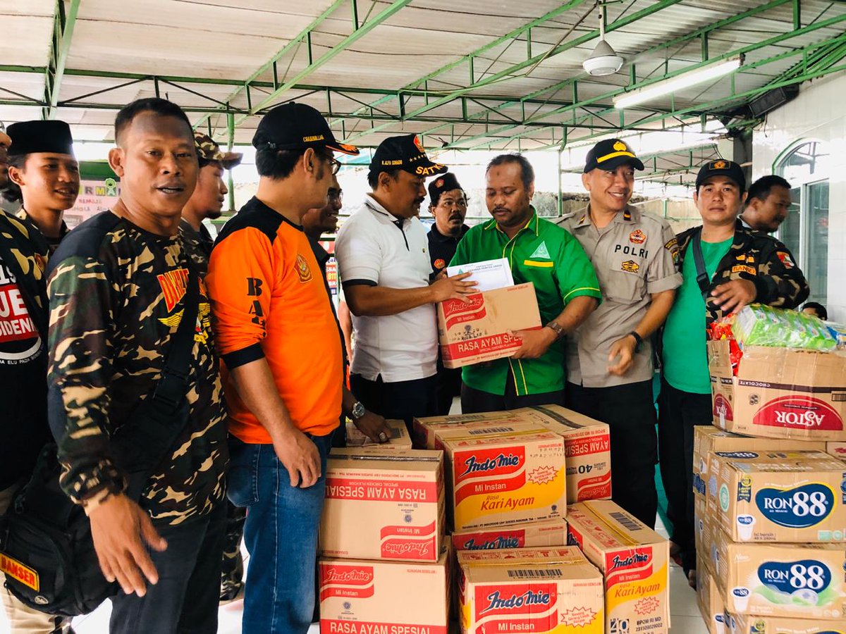 habithebats's tweet photo. Mulai sekarang dan seterusnya. Saya akan mendoakan setiap mereka yang berbuat kebaikan. 

Piey dengan kamu? 

Sepertinya akan dan pasti!

@Official_Ansor 
@BANSERSATKORNAS https://t.co/kPT8LcNuii