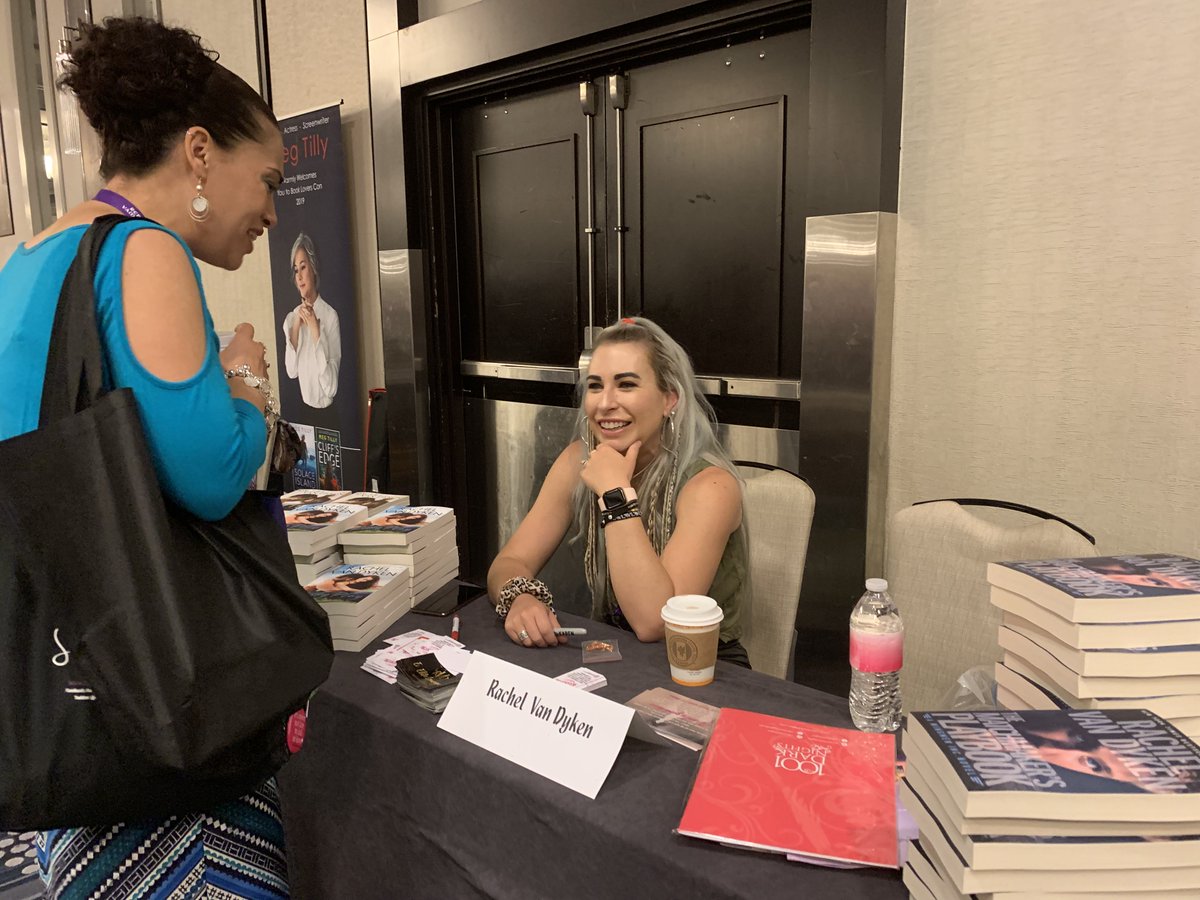 BookLoversCon's tweet photo. This Just In: We are thrilled to share that Rachel Van Dyken will join Book Lovers in Nashville next March! We had so much fun with @RachVD at #BLC19 in New Orleans and we are so excited to welcome her back to the ultimate reader experience for #BLC20: https://t.co/BdX9iquMCV https://t.co/RReLXX7DP0