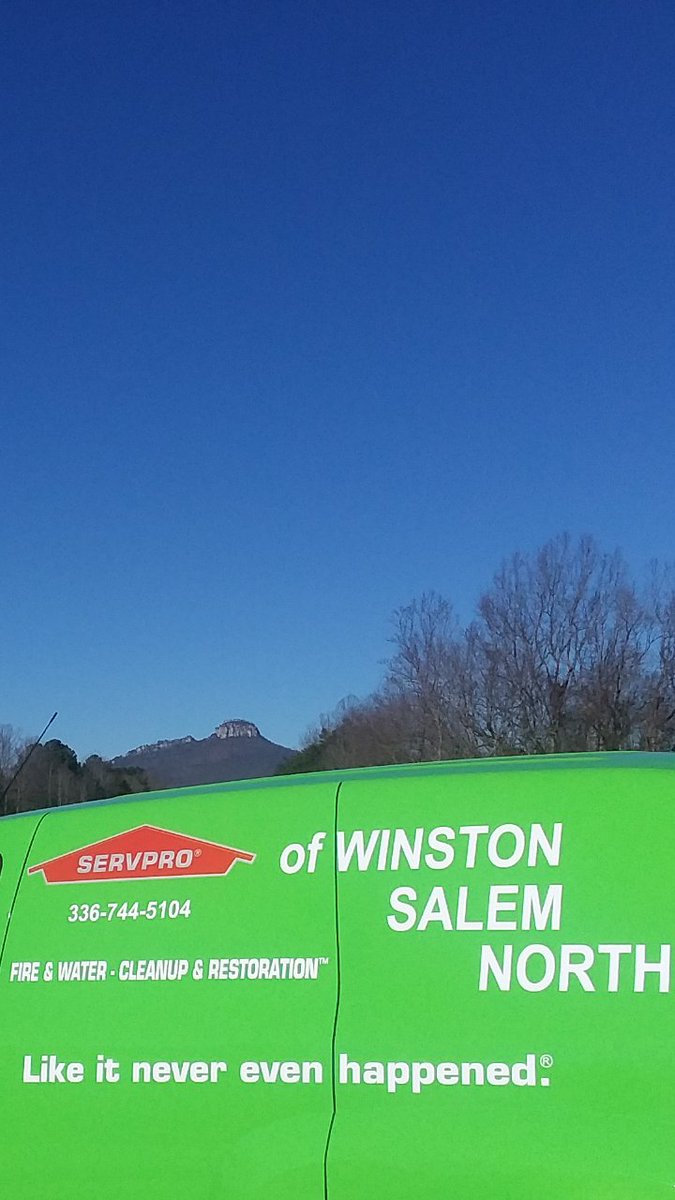 servpro_wsnorth's tweet photo. Today's another gorgeous day to be in NC!
.
.
.
#pinnacle #nccheck #pilotmountain #scenicview #wsnc #DTWS #dtwsnc #myws #servpro #servprolife https://t.co/91LTZudl4N