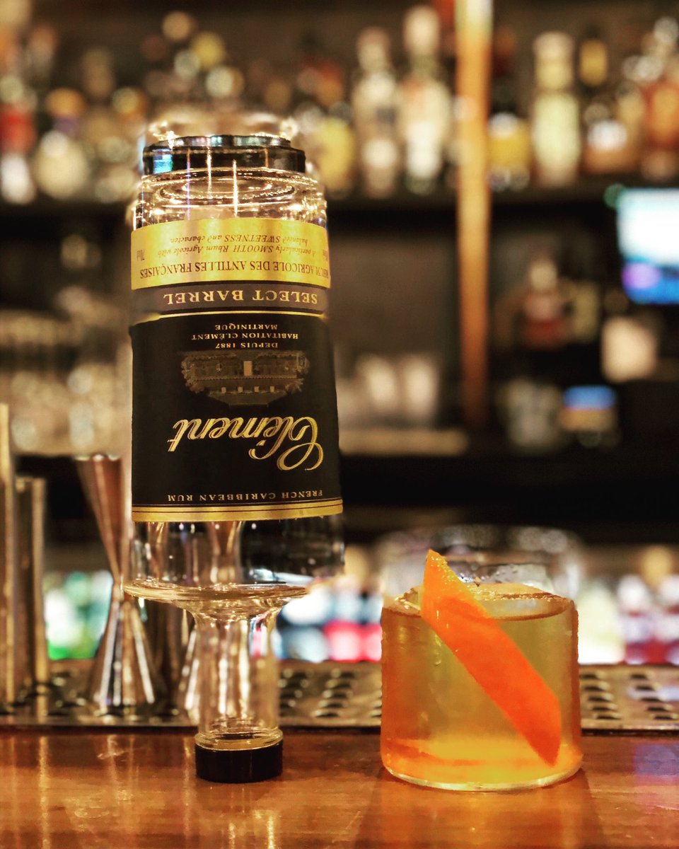 Bottle kill <a href="/RhumClement/">Rhum Clement</a> Select Barrel at <a href="/cottonopolisNQ/">Cottonopolis F&L</a> so i could enjoy an Old Fashioned 💪😍 #rhum #rhumlove #clement #martinique #manchester #nq #northernquarter #cocktails #oldfashioned