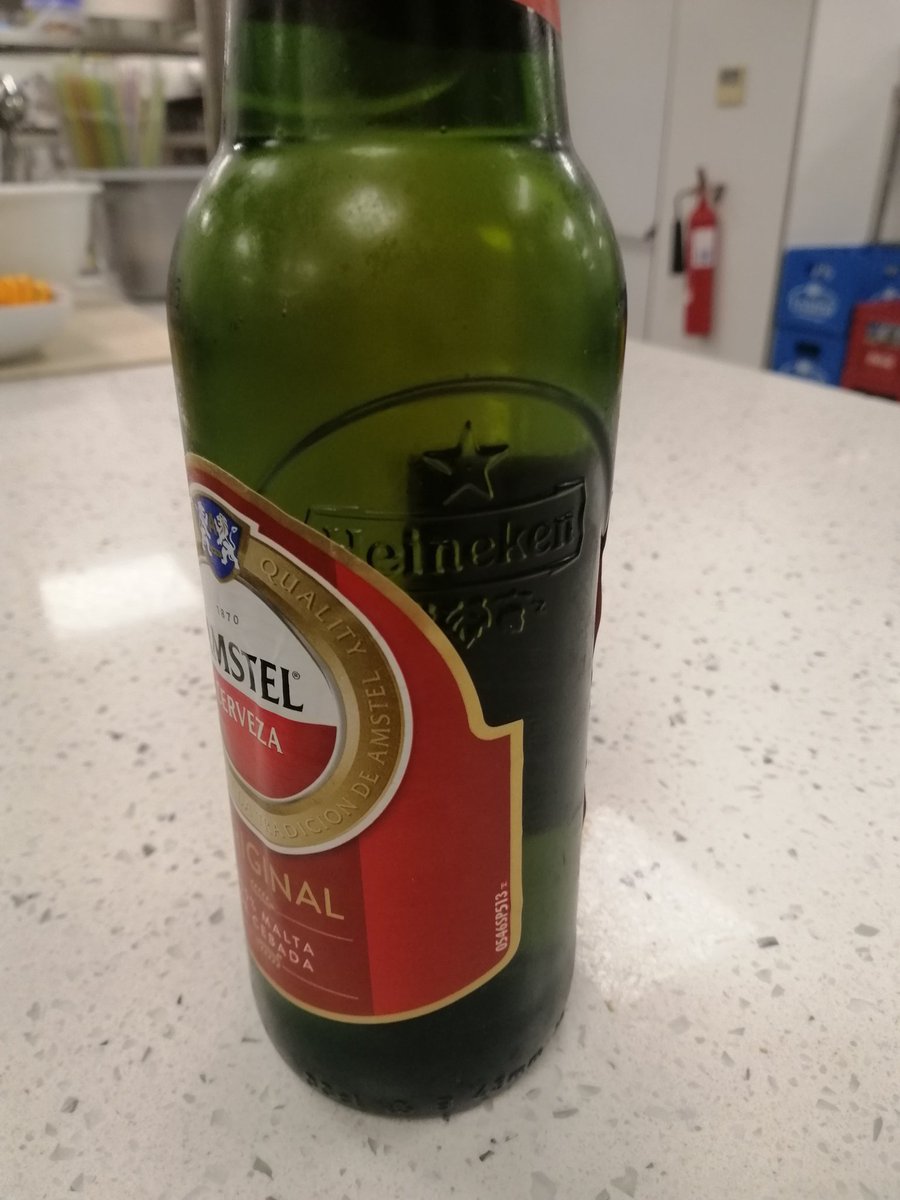 mnemo7's tweet image. Publicidad subliminal o como en España está la cosa muy pero que muy mal.