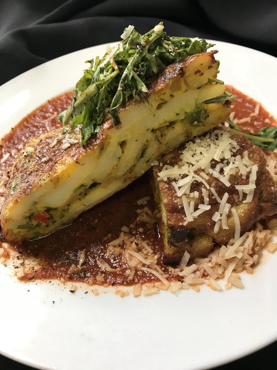 Yellowbellybrew's tweet photo. Today's lunch special is guaranteed to brighten your day. Spanish Omelette!

Plus we've got #ComeFromAway Islander Pale Ale and YYT East Coast Cream Ale on tap. We're on the last keg of #MummersBrew, come get the last of it! https://t.co/iSLko1QCW1