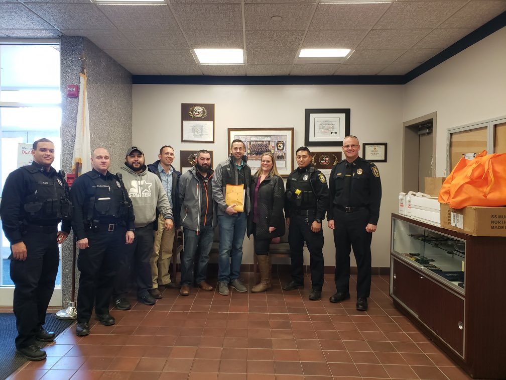 Home Depot 2686 (@2686hdsalem) on Twitter photo Visited the <a href="/SalemMAPolice/">Salem MA Police</a> to drop off some goodies and HD swag for #NLEAD ! Thanks for all you do! Visited the <a href="/SalemMAPolice/">Salem MA Police</a> to drop off some goodies and HD swag for #NLEAD ! Thanks for all you do!