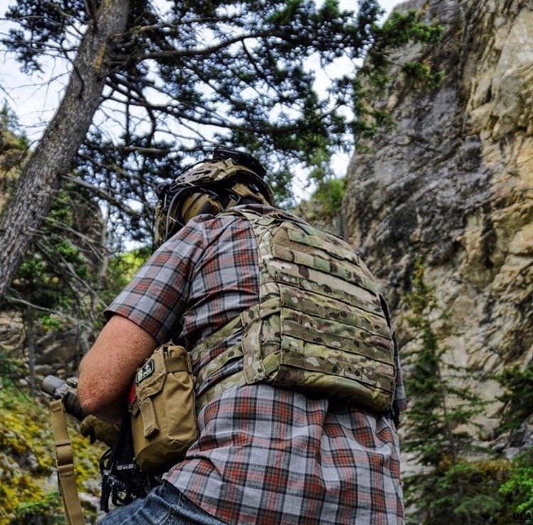 tag_usa's tweet photo. Some shots of instagrammer @blacksheepwarrior trying out our Vanguard Plate Carrier 🤟🏼Make sure to checkout the review at: https://t.co/3n9adwNwsk!

#vanguardplatecarrier #berrycompliant #madeintheusa #americanmade #blacksheepwarrior #tacticalgear #tacticalassaultgear https://t.co/zuNE5CWxQD