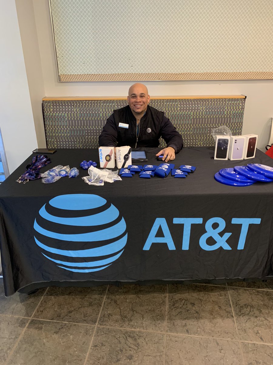 We would like to say thanks to <a href="/bentleyu/">Bentley University</a> for allowing us to participate in their vendor fair/ #student orientation. #OurNE <a href="/BaezYasmine/">Yasmine Baez</a> <a href="/SherryT2020/">Sherry 🇺🇸♦️</a> <a href="/keroninc/">Keron Incarnato</a> <a href="/pnixnix/">Peter Nixon</a>