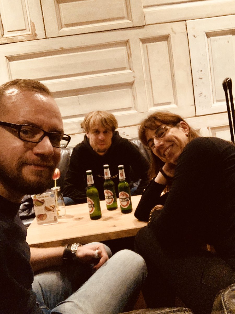 Team #tripratr endlich mal wieder vor Ort zusammen 😃👍🏻 Und gleich mal wieder ein Grundsatzproblem gelöst... 😉 #teamspirit