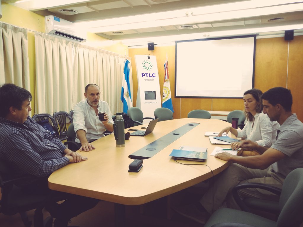 PTLCSAPEM's tweet photo. #PTLC
Hoy recibimos la visita de integrantes del Instituto de Formación Académica de Investigación de Nutrición Animal #ifina junto con Leandro Mohamad de #rockriverlab, empresa incubada en el @PTLCSAPEM https://t.co/HqgXlnurC6