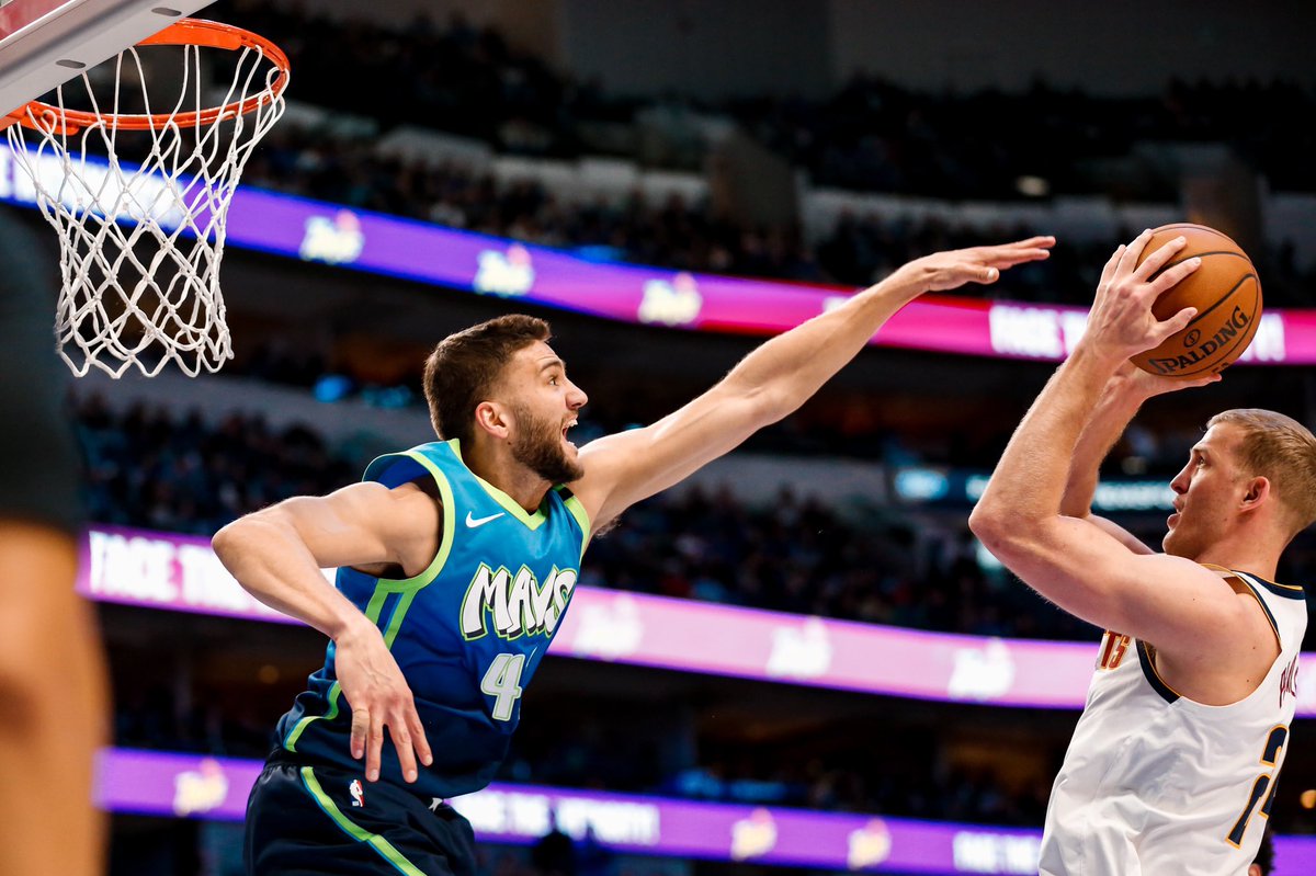 dallasmavs's tweet image. Together 🤝 #MFFL