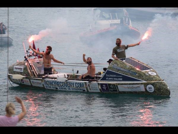 PropertyChiefAM's tweet image. An enormous thanks to @_leejspencer for joining our Townhall today, on the anniversary of his epic solo journey from Portugal across the Atlantic Ocean in a tiny rowing boat. Former Royal Marine, single leg amputee, 4x World record holder. #inspirational #extraordinary