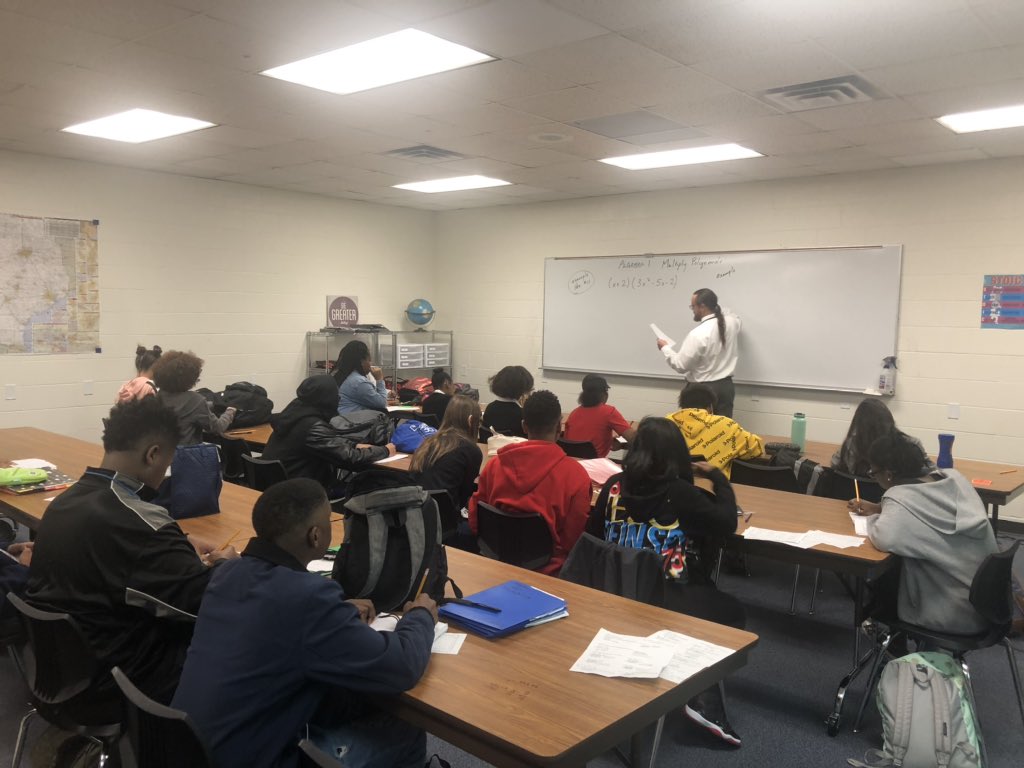cedarhillisd's tweet photo. Algebra and geometry are known as some of the hardest courses taught in Early College Academy. Luckily, we have the hardworking Mr.Mutchler as a mentor, teaching the most determined students. #ECAtakeover #Jada #math #algebra #geometry #grit https://t.co/uPMPPpULlU