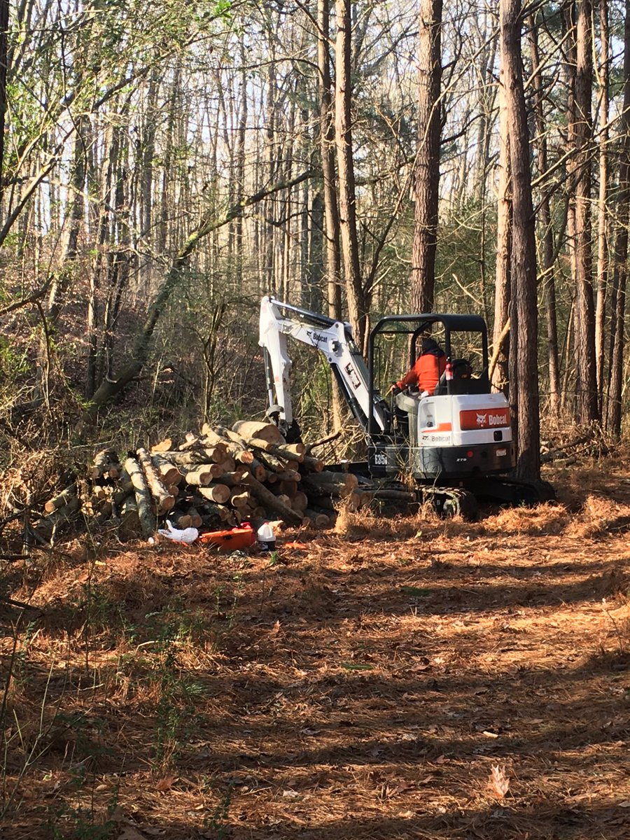 WilliamHDryden's tweet photo. Thank you Rainmaker Irrigation and ⁦@SORBAWESTGA⁩ for helping us start our Frey Elementary MTB club! Our trails are being rejuvenated and improved! Let the riding begin!!  ⁦@FreyFlames⁩ ⁦@SORBAWoodstock⁩ #MTBrules https://t.co/cmTvRqu7hf