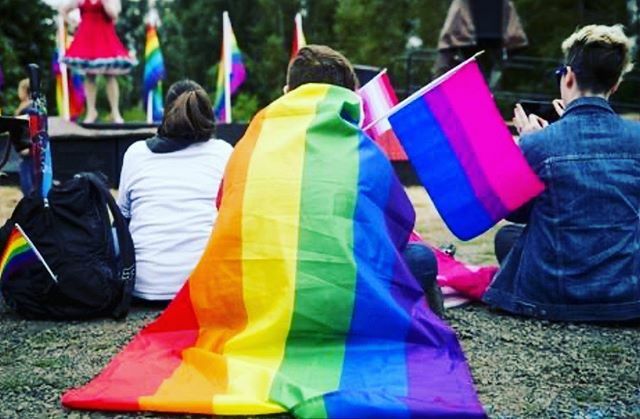 EugPride's tweet photo. Check out this great write up about #espride planning in todayโs @registerguard https://t.co/M6VVKXkSby https://t.co/SERfxUCpkZ https://t.co/NxFuupzGtF
