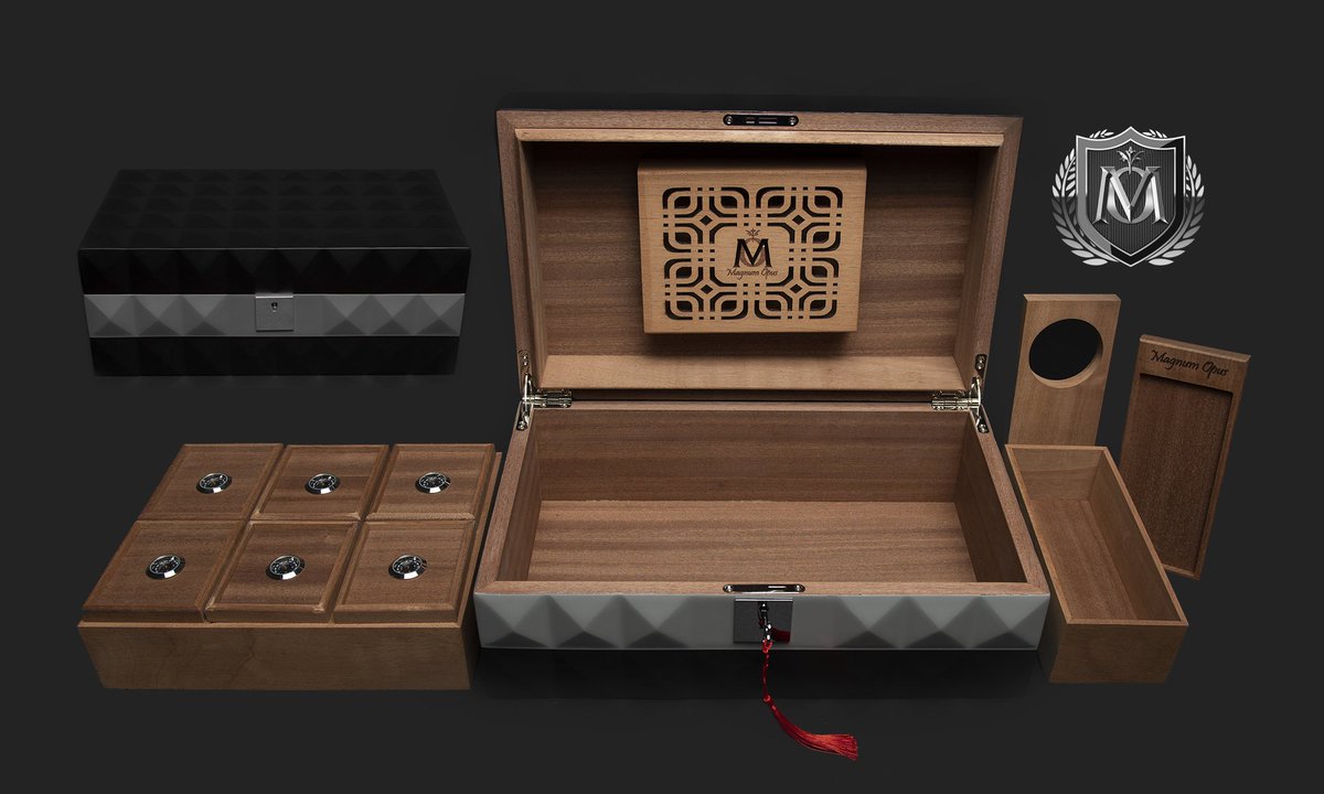 CannabisHumidor's tweet photo. Six-Hygrometer 6-Chamber Cannabis Humidor. Solid Honduran mahogany interior with airtight accoutrement storage &amp; #cannabis flower chambers. Storage box features removable grinder sub-floor &amp; rolling tray lid. Includes custom MO 320 gram wood Boveda holder. https://t.co/8HOM4wGa93 https://t.co/IcqRII6YPz