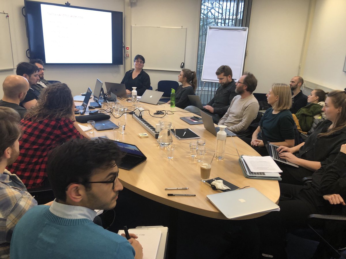 EPAN_lab's tweet photo. Great #TheoreticalModelling workshop for #EPAN lab by ⁦@IrisVanRooij⁩ and ⁦@MarkBlokpoel⁩ https://t.co/92Z302oPlf