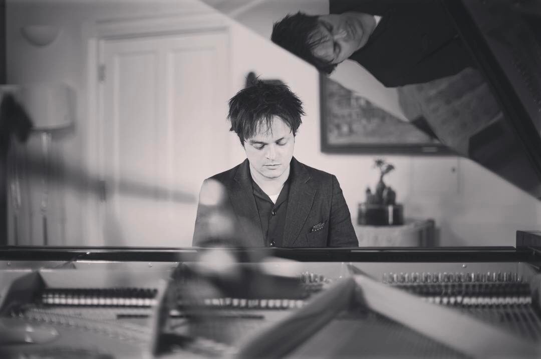 How's it going, everyone! I want to see your covers from Taller. Piano, guitar, vocal... whatever your chosen instrument, send your version my way!