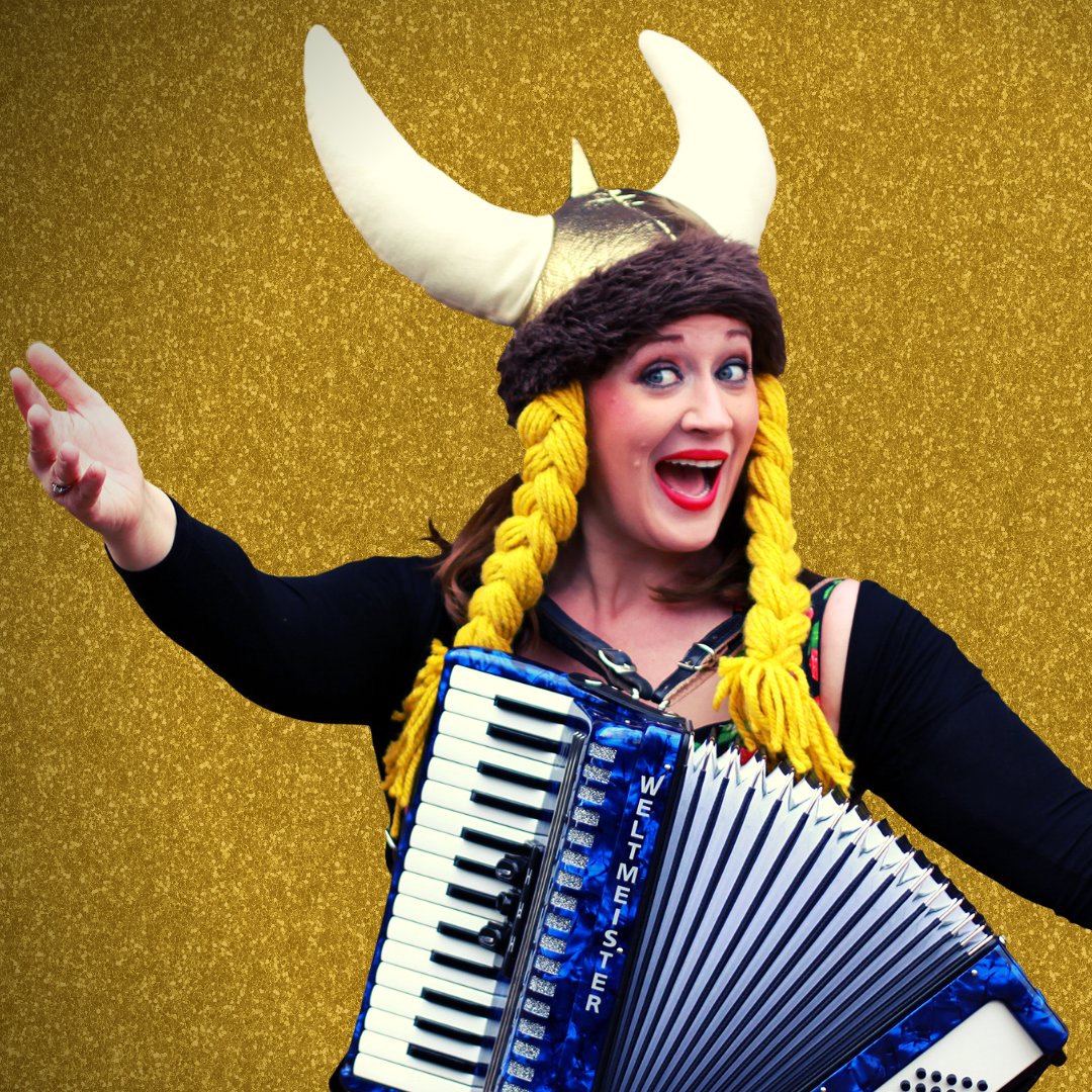 kingssalford's tweet photo. Looking forward to Madame Chandalier’s Rough Guide to the Opera by @MadameOpera coming up on 18th &amp; 19th Jan 
Tickets: https://t.co/FSKAlLe713 https://t.co/aNQeJ0Hut4