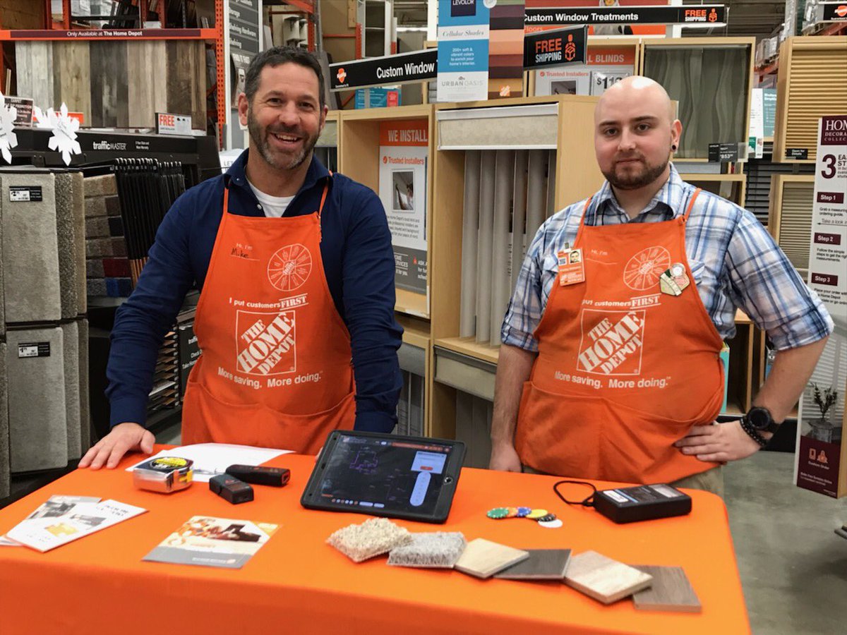 HDMS Measure Tech Phil is rocking out the Tech In Store program in partnership with MASM Mike at 2772! #oneteam <a href="/HDMikeKindig/">Mike Kindig</a> <a href="/ChristianChad10/">Christian Chadwick</a> <a href="/PicininiDwayne/">Dwayne Picinini</a>