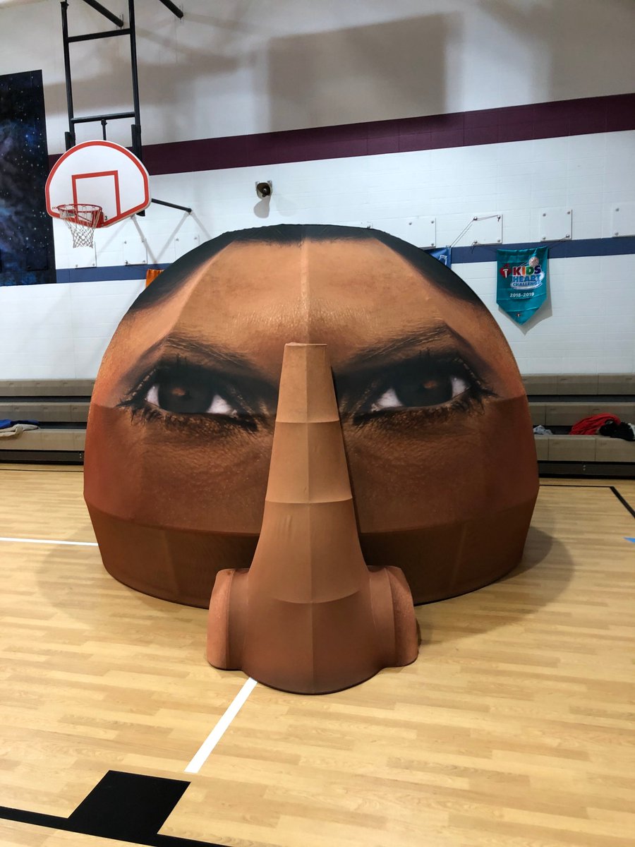 wgexplorers's tweet photo. WG students went on an adventure today...through the human body! Body Venture allowed students to learn about the human body through experience! #studentengagement #big3 #OlatheLearningToShare https://t.co/YrxqRdj6VV