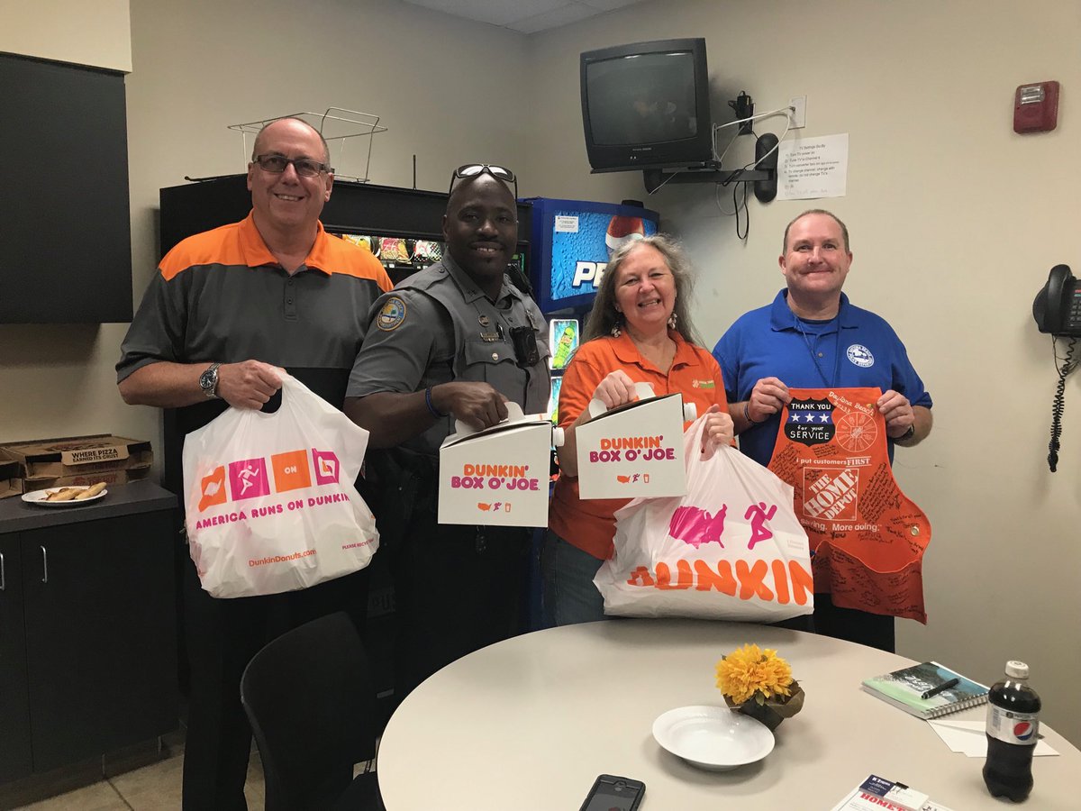 Danny Davids (@dannydthd) on Twitter photo Daytona Beach Florida 🏖 #233 In Honor of National Law Enforcement Day. Presenting The Daytona Beach PD. 👮♀️ With a hand painted and signed appreciation Apron, Thank you cards. And of course Coffee ☕️ and Doughnuts 🍩 <a href="/HDGerri/">Gerri OBrien</a> <a href="/HomeDepotJames/">James Cannon</a> Daytona Beach Florida 🏖 #233 In Honor of National Law Enforcement Day. Presenting The Daytona Beach PD. 👮♀️ With a hand painted and signed appreciation Apron, Thank you cards. And of course Coffee ☕️ and Doughnuts 🍩 <a href="/HDGerri/">Gerri OBrien</a> <a href="/HomeDepotJames/">James Cannon</a>