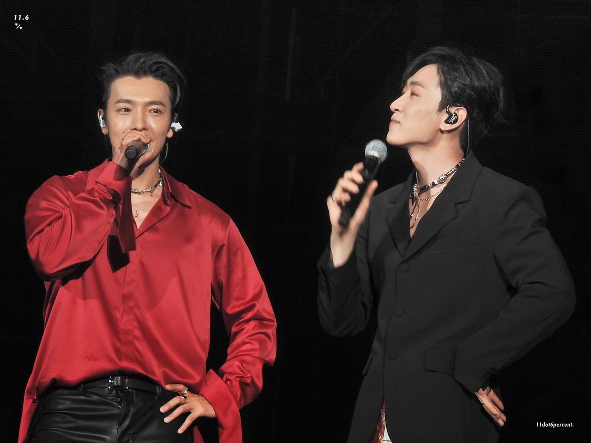 11dot6percent's tweet photo. 191231 D&amp;E 2020台北跨年 

in Taipei .

#Eunhyuk #Donghae #Donghae #SUPERJUNIOR #DnE #은혁 #동해 #슈퍼주니어
@AllRiseSilver  @donghae861015 https://t.co/NafiluVnUX