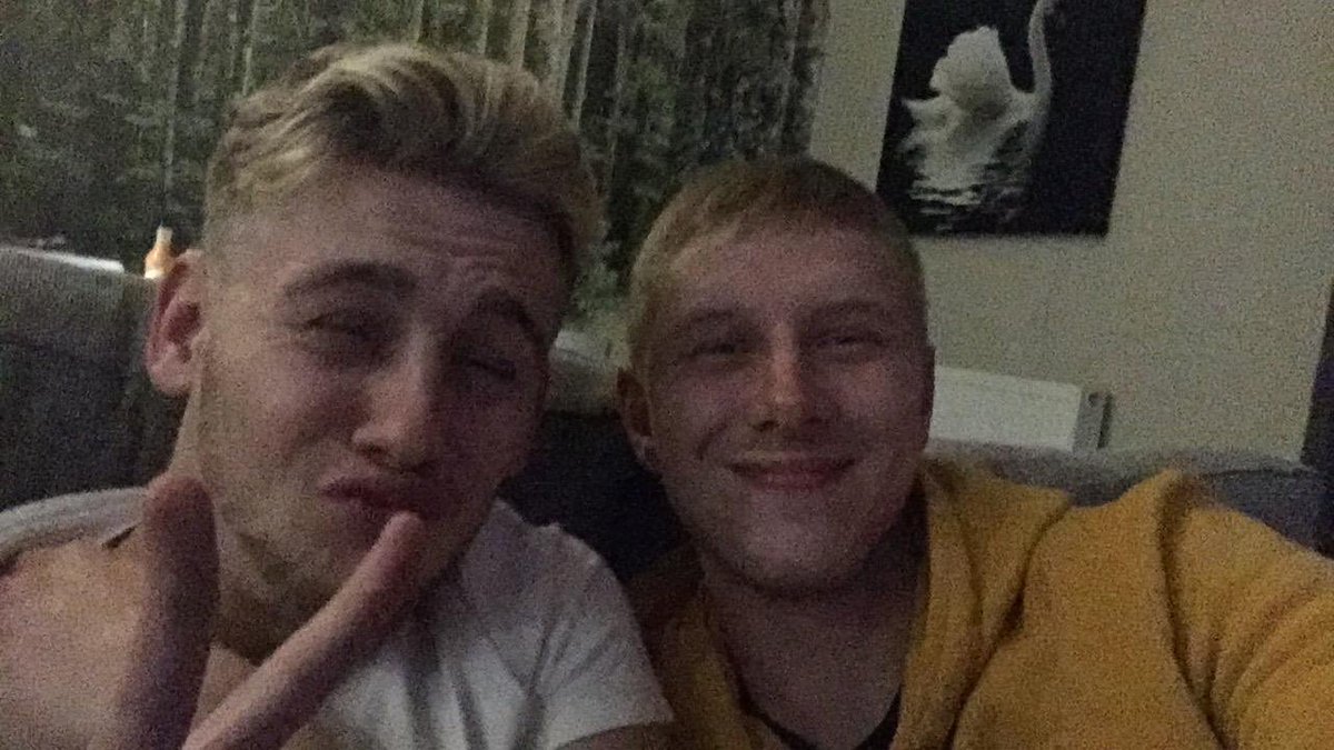 stuart_harmer_'s tweet photo. @liamoswin1 happy birthday long fingers, hope you’re having a good one! https://t.co/xW8lX2fR4q