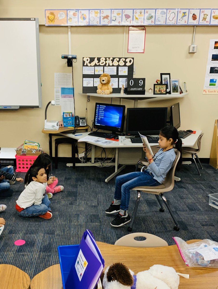 teamduenez's tweet photo. Love when my students use their buzz bucks 🐝 they earn to buy a ticket to read to the class! 📚🐛 @HutsellHornets #MakingReadingFunAgain #FirstGrade https://t.co/nkQa4mrQAD