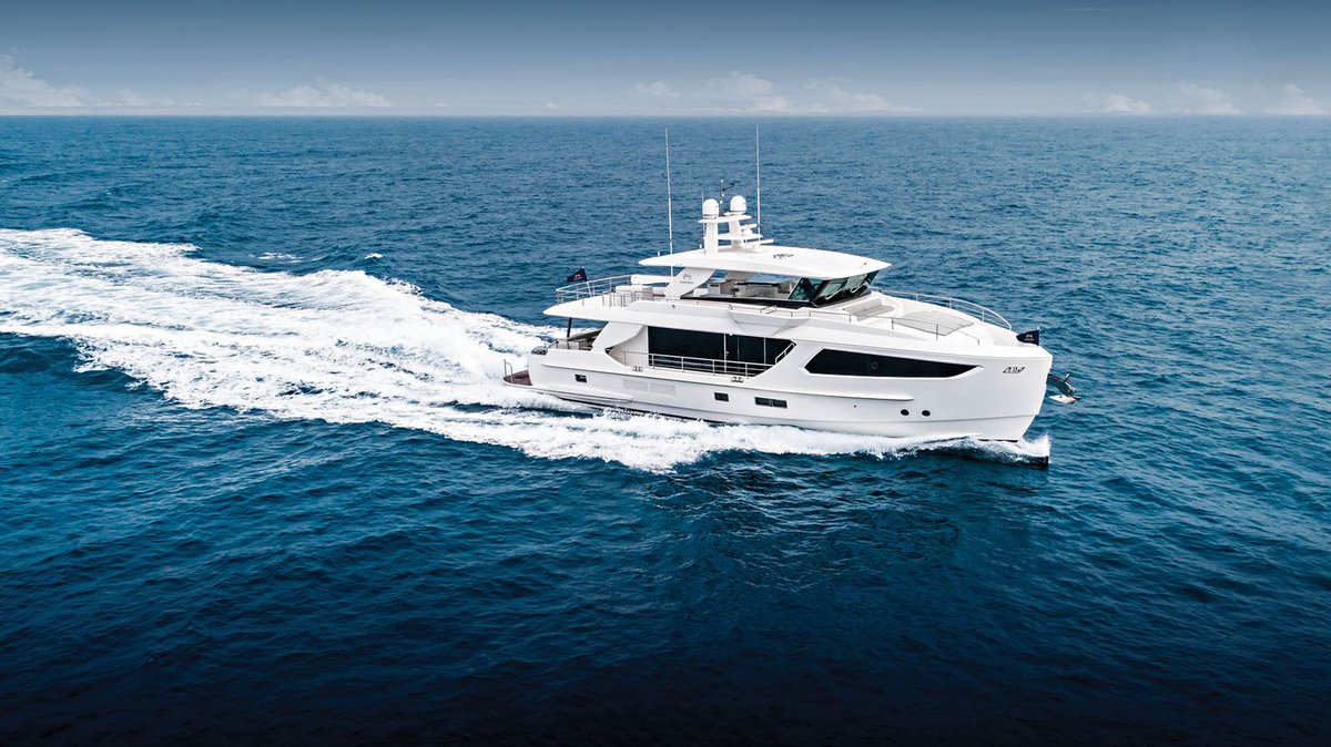 YachtingMag's tweet photo. We review theย FD77 from @HorizonYachtUSA! https://t.co/ssMs08vtik #yacht #yachts #yachting #HorizonYacht https://t.co/eOlbwQt9aV