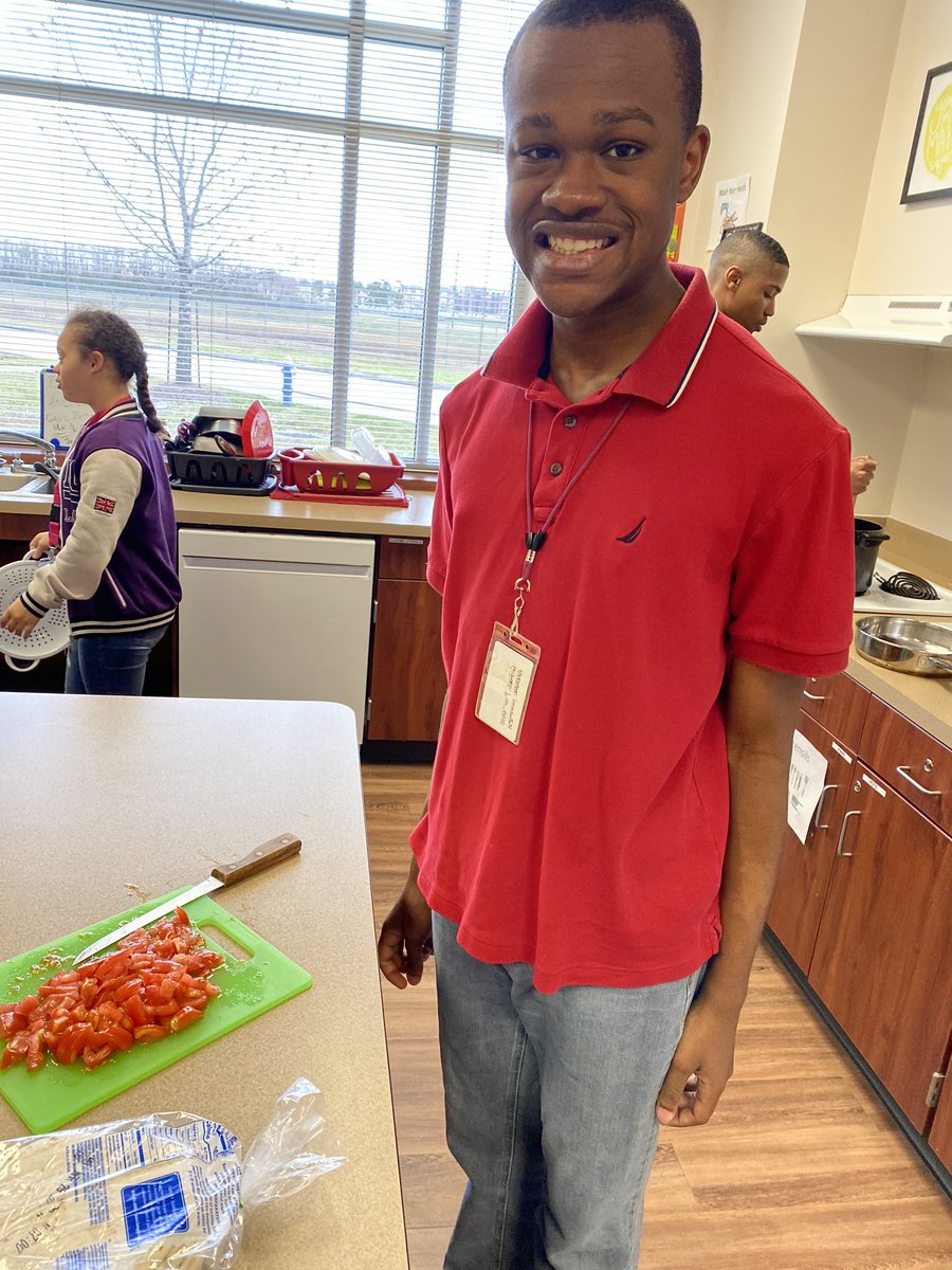 jmestkr's tweet photo. The kids wanted to cook today so they made tacos! Teaching them to be as independent as possible! #cookingtolearn  @HumbleISD_SCHS https://t.co/F5W2EHyb2C