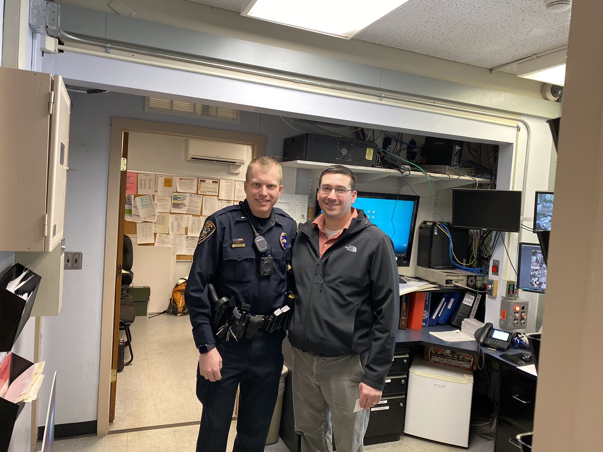 cwilmot81's tweet photo. Law Enforcement Appreciation Day. Took them some pizzas and a thank you card signed by all the associates for everything they do for the store. @DavidBalta4 @vcmarz @SRaymond1263 #twithaca https://t.co/0jbES8GoBj