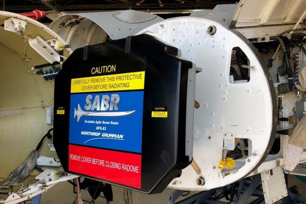 defpostmedia's tweet photo. #NorthropGrumman AN/#APG83 #SABR Radar Achieves Initial Installation Milestone for #AirNationalGuard #F16 Fighter Aircraft. #AESA #USAirForce https://t.co/e9MlIZDLoK https://t.co/PhYFCyxDsS