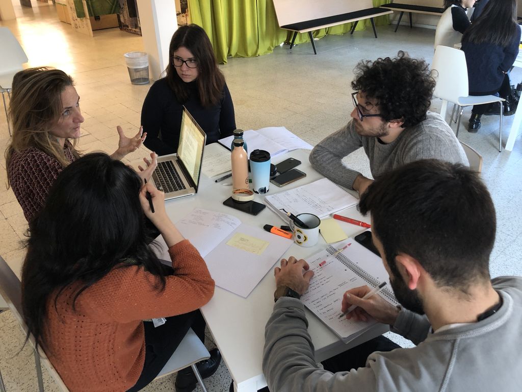 school_sos's tweet photo. #SOS6 | Ascolto Attivo
Today our young professionals are involved in a specific training course to understand which participation tool is most suitable for the projects they will face in the international workshops in the coming months to use inclusive decision-making processes. https://t.co/oTQ8nAosCn