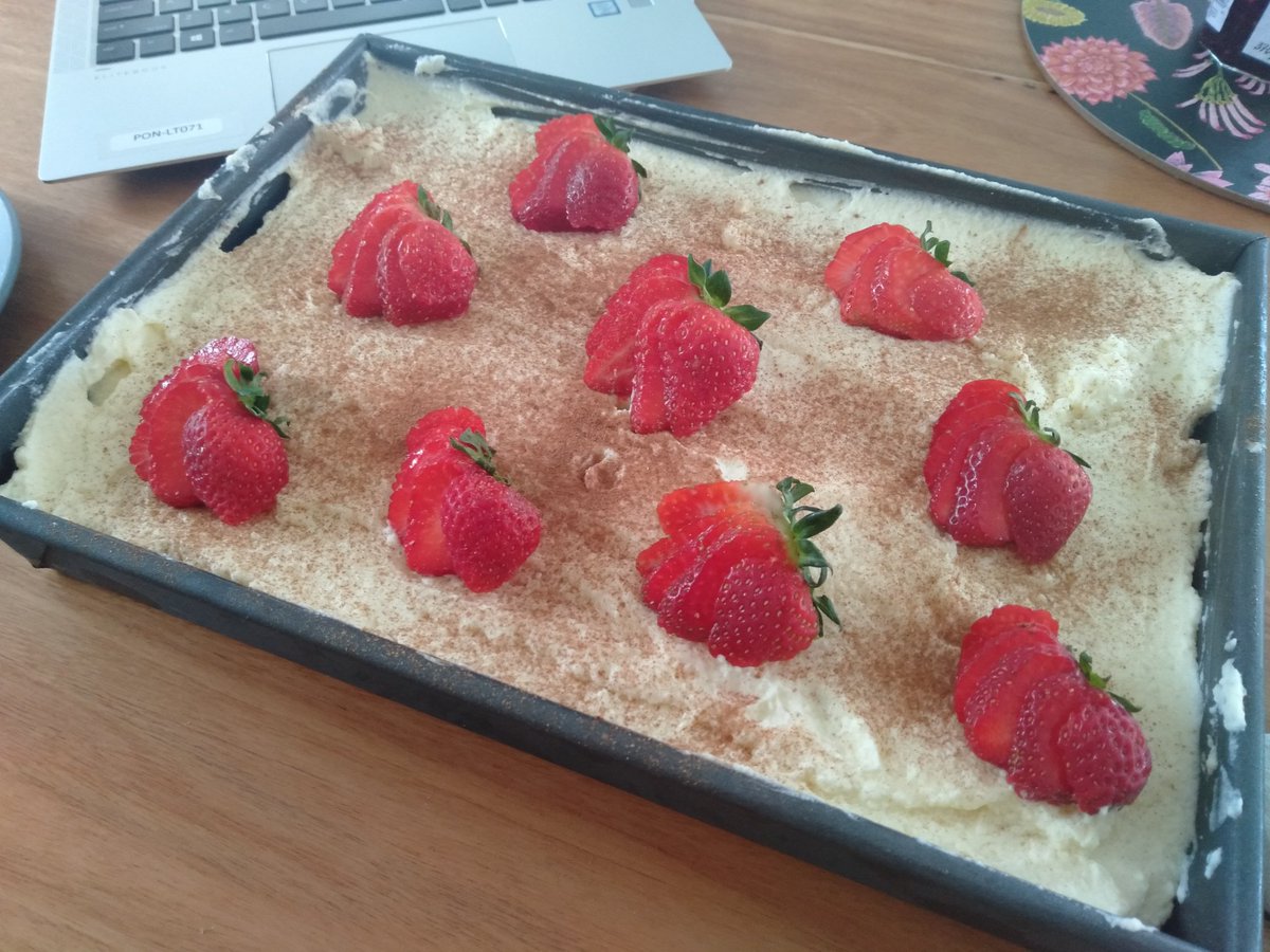 andymodular's tweet photo. @spicer @jeffcannata I hope I have done the Tres Leches community justice! #firsttime #aussiebakersletsgo https://t.co/p8QIzkKiH8