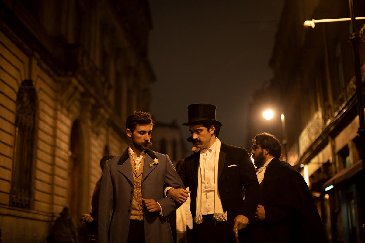 CinepolisDist's tweet photo. 🎬 Algunas imágenes de la imperdible película mexicana “El baile de los 41”, dirigida por David Pablos y basada en la historia real de una sociedad clandestina de homosexuales descubierta durante el Porfiriato.
📌 Próximamente en cines. https://t.co/bo895Hw3nv