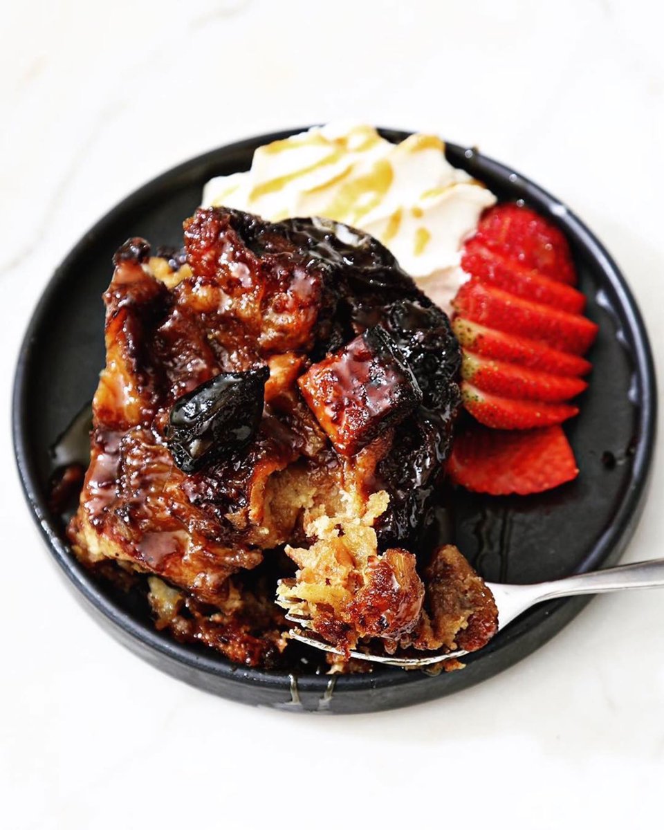 It’s a perfect day for carmelized-croissant-bread pudding #truth #welcome <a href="/LeMeridienIndy/">Le Meridien Indy</a>
