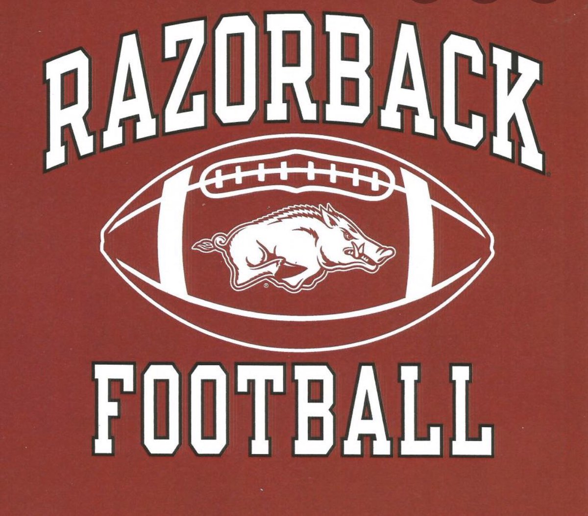 d1highlights's tweet photo. 🚨🚨BREAKING🚨🚨
2021 Bowling Green HS TE @jordandingle21 tells us he has been offered by @RazorbackFB this evening. @CoachSamPittman goes into KY for some talent. @J3MTraining @DecarloWoodmore @JPrince30 @RN_JK808 #WPS #1ELEVEN #CALLTHEMHOGS https://t.co/IgS7dnPSa6