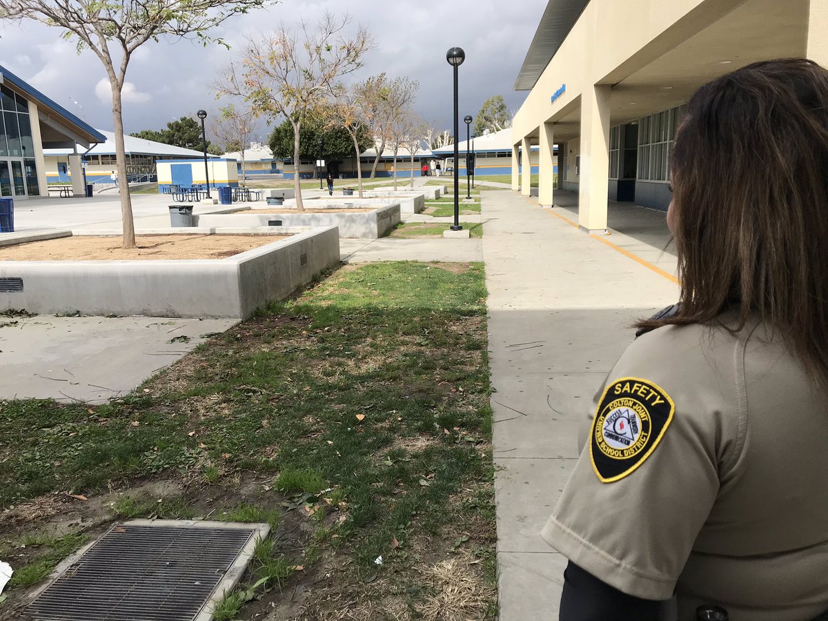 CJUSDSafety's tweet photo. @CJUSDSafety on site @BHSBruinsCA keeping watch as students return to classes from lunch. #StudentSafety #StudentSupervision #ClearCampus #GetYourLearningOn #cjusdS3 https://t.co/rrNPfRDG86
