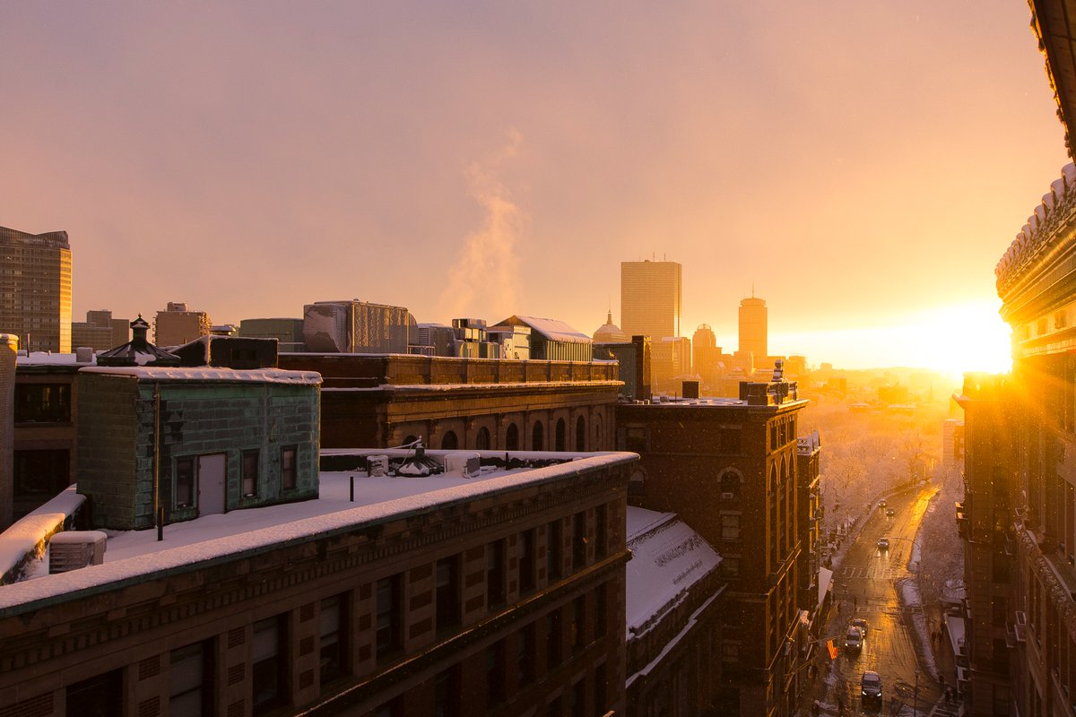 Abbe_BPRE's tweet photo. Happy New Year Everyone! In the market for a new home or investment property? I have some amazing new listings coming up that we should definitely take a look at. Shoot me a message and let's set something up. Happy 2020! #boston #realestate https://t.co/UpTEz4QOyG