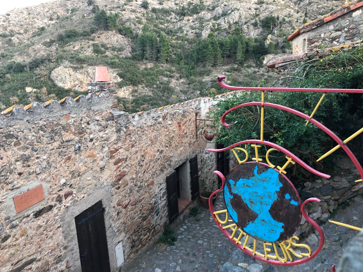 RicardMoren's tweet photo. @ConnexionFrance @Djebbari_JB @GroupeSNCF #hamlets research @UABBarcelona:
These weeks we continue fieldwork in #smallVillages of #Roussillon, #Vallespir...
Thanks to Mayors & other participants as well as to @UPVD1 colleagues for their support.
#RuralEurope #RuralFrance #micropobles #WikiPO
Info: https://t.co/DVknoan9Rk https://t.co/6SrpIoN6h8