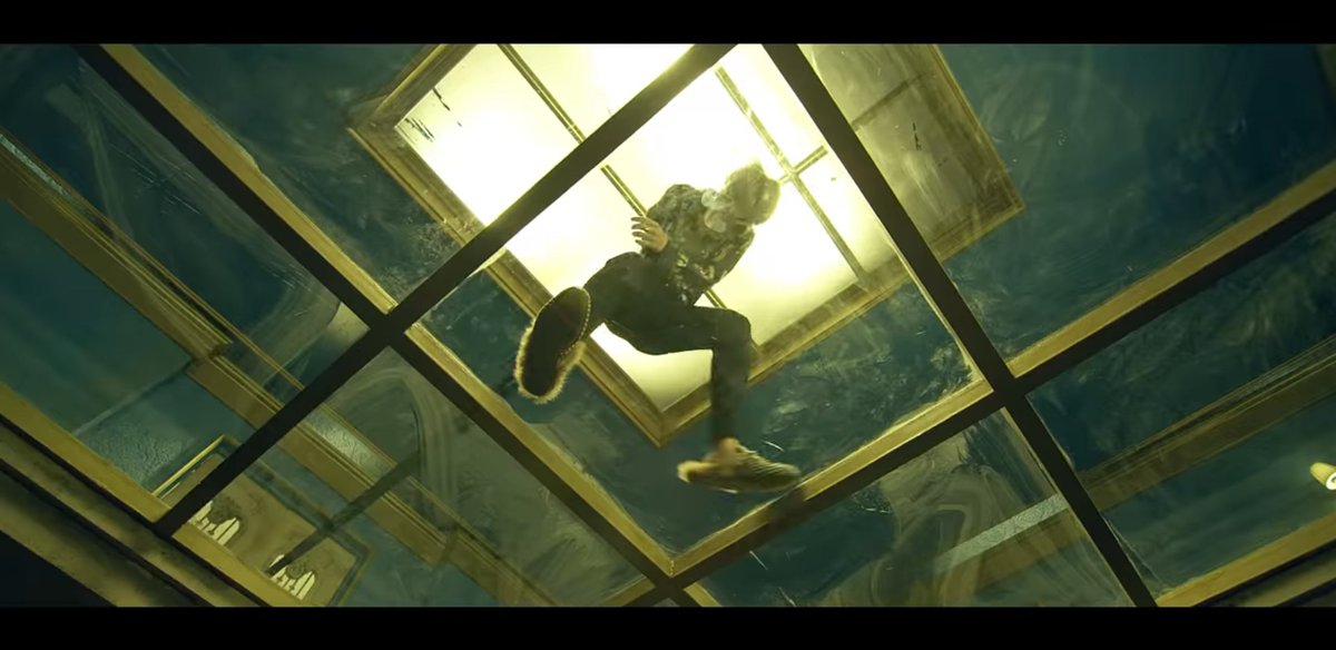 Paranoia6999's tweet photo. MI SA CHE SONO PAZZA
#ShadowisComing #ShadowIsHere #ShadowIsOutNow https://t.co/JzCH8zeqab