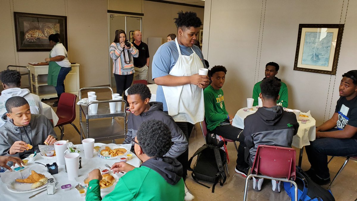 Bolivar Central High School tweet media