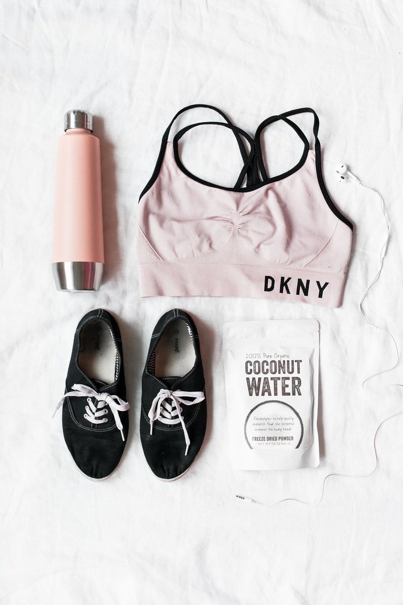 WestgateMallTex's tweet photo. Look good while you get fit! Stop by today to grab some killer workout gear from Champs to help you stay motivated this year. #LetsGoShopping https://t.co/tIr5qbsjPW