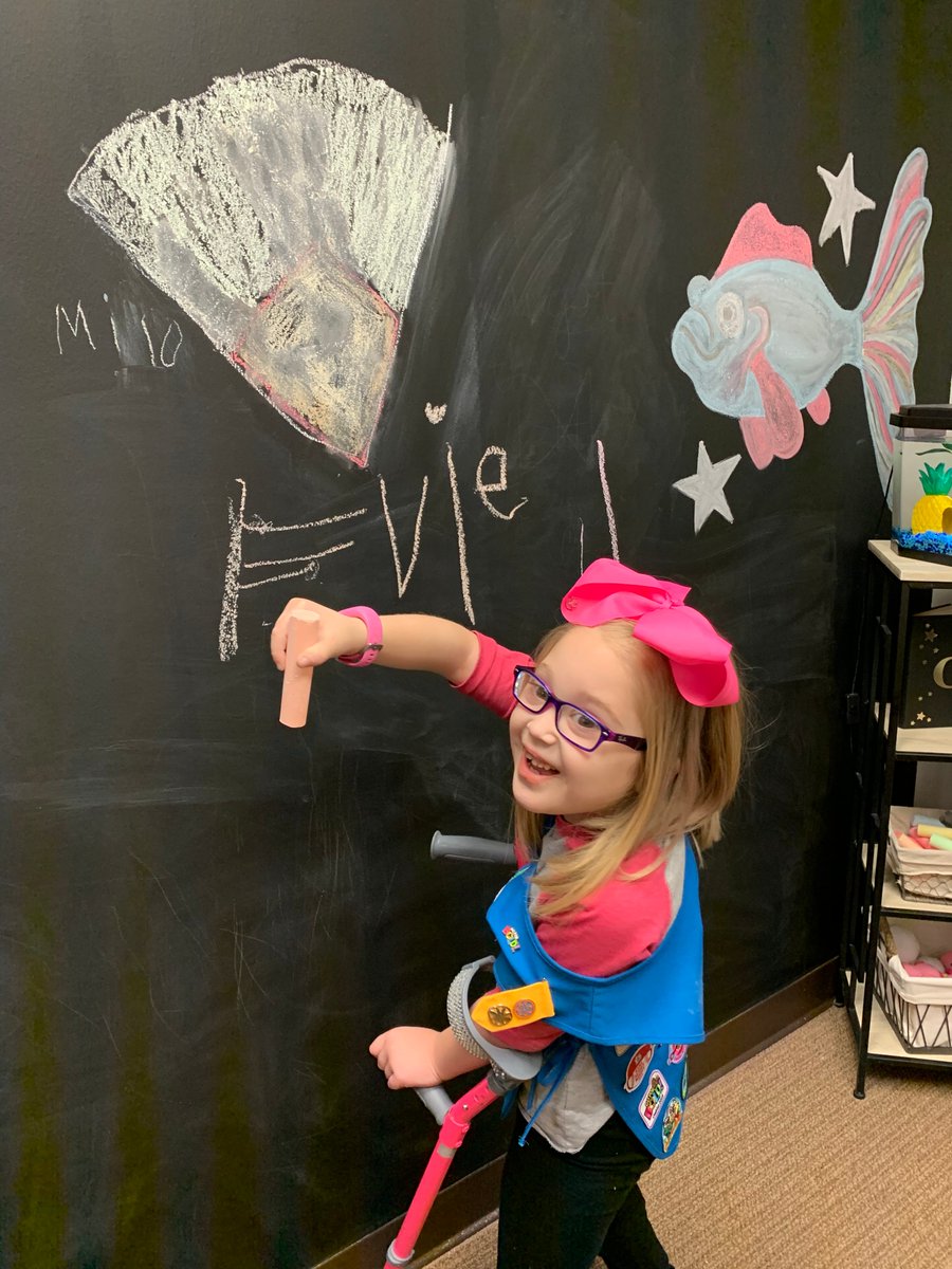 MakeAWishMOKAN's tweet photo. We love office visits from wish kids! Today, miss sweet &amp; sassy Evie brightened our morning! https://t.co/nxVxjtG7on